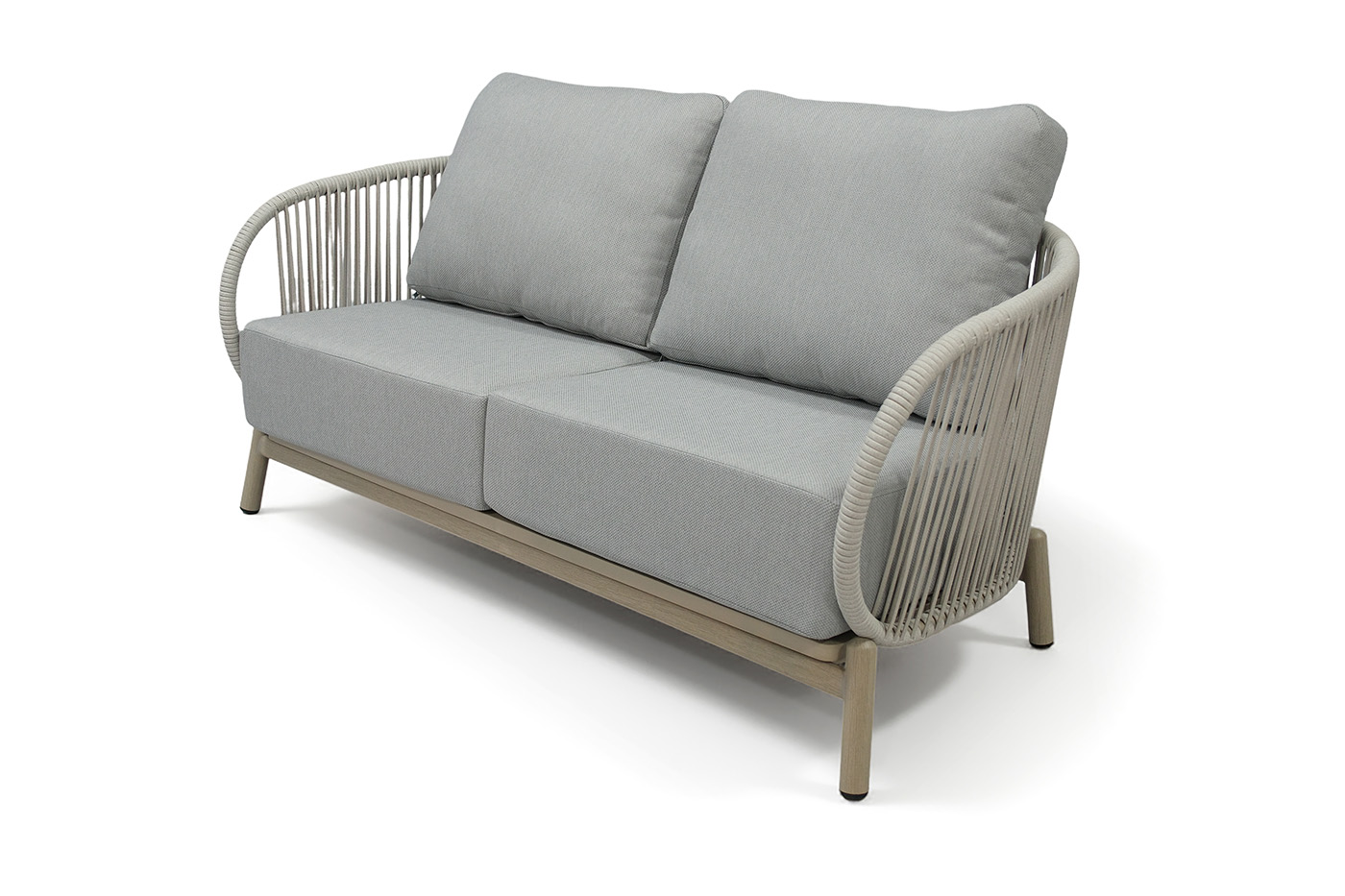 "Прато" диван двухместный из искусственного ротанга, цвет светло-серый, каркас под дерево (холодно-бежевый)