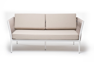 "Касабланка" диван 2-местный плетеный из роупа, каркас алюминий белый муар, роуп бежевый 20мм, ткань бежевая 15052
