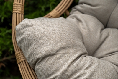 "Венеция" подвесное кресло-кокон из искусственного ротанга, цвет соломенный с бежевой подушкой "Венеция" подвесное кресло-кокон из искусственного ротанга, цвет соломенный с бежевой подушкой