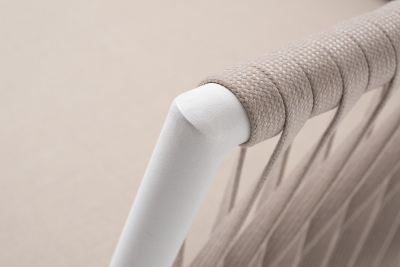 "Касабланка" кресло плетеное из роупа, каркас алюминий белый муар, роуп бежевый 20мм, ткань бежевая 052 "Касабланка" кресло плетеное из роупа, каркас алюминий белый муар, роуп бежевый 20мм, ткань бежевая 052