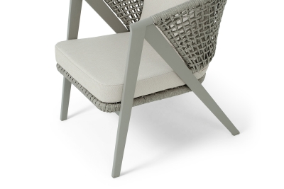 "Амстердам" кресло плетеное из роупа, каркас алюминий, роуп серый круглый, ткань бежевая "Амстердам" кресло плетеное из роупа, каркас алюминий, роуп серый круглый, ткань бежевая