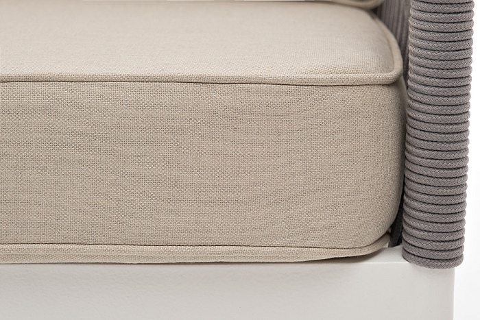 Канны диван 3-местный плетеный из роупа, каркас алюминий белый муар, роуп светло-серый круглый, ткань бежевая 15052 - фото 4