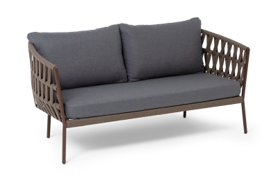 "Диего" диван 2-местный плетеный из роупа, каркас алюминий коричневый (RAL8016) муар, роуп коричневый круглый, ткань темно-серая 027