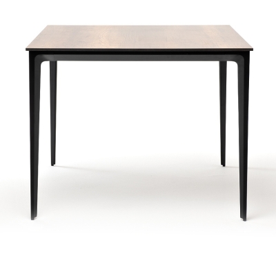 "Малага" обеденный стол из HPL 90х90см, цвет "дуб", каркас черный "Малага" обеденный стол из HPL 90х90см, цвет "дуб", каркас черный