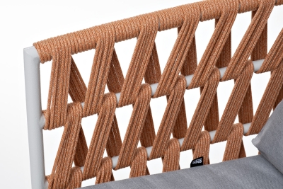 "Диего" кресло плетеное из роупа, каркас алюминий светло-серый (RAL7035) муар, роуп оранжевый меланж круглый, ткань светло-серая "Диего" кресло плетеное из роупа, каркас алюминий светло-серый (RAL7035) муар, роуп оранжевый меланж круглый, ткань светло-серая