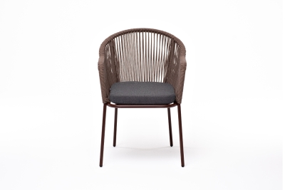 "Лион" стул плетеный из роупа, каркас из стали коричневый (RAL8016) муар, роуп коричневый круглый, ткань темно-серая 027