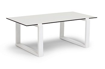 "Варадеро" журнальный стол из HPL 110х60 H43, каркас алюминий белый муар, цвет столешницы "молочный"