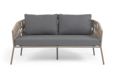 "Комо" диван 2-местный плетеный из роупа, каркас алюминий бежево-серый (RAL7006) муар, роуп серо-коричневый 23мм, ткань темно-серая 027