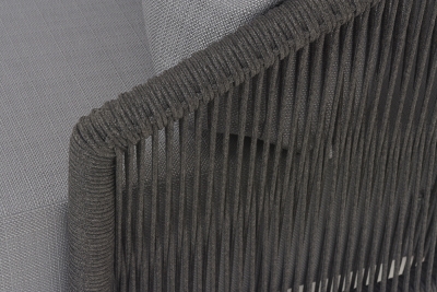 "Верона" диван 3-местный плетеный из роупа, каркас алюминий темно-серый (RAL7024) муар, роуп темно-серый круглый, ткань Mossle серая