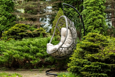 "Венеция" подвесное кресло-кокон из искусственного ротанга, цвет серый с бежевой подушкой