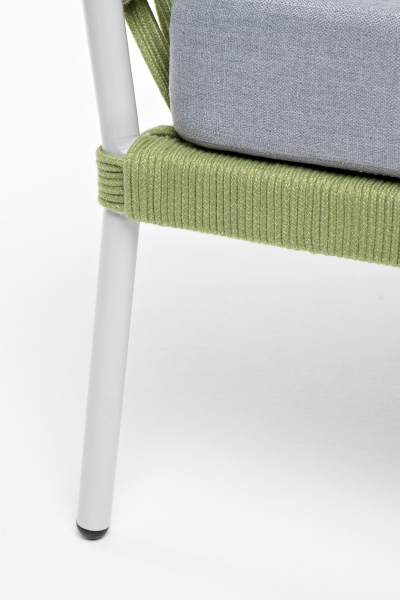 Диего кресло плетеное из роупа, каркас алюминий светло-серый (RAL7035) муар, роуп салатовый меланж круглый, ткань светло-серая - фото 10