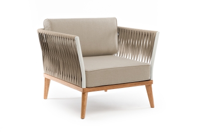 "Касабланка" кресло плетеное из роупа, основание дуб, каркас алюминий светло-серый (RAL7035) муар, роуп серо-коричневый 23мм, ткань бежевая 15052