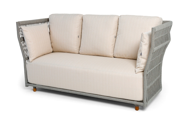 "Лугано" диван 3-местный плетеный из роупа, каркас алюминий светло-серый (RAL7035) муар, роуп серый меланж круглый, ткань Mossle светло-бежевая