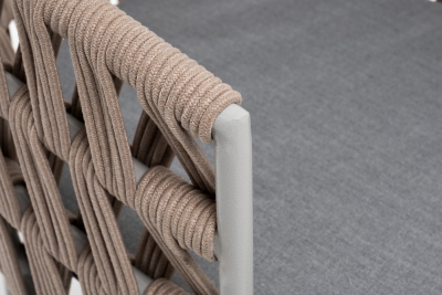 "Диего" стул плетеный из роупа, каркас из стали светло-серый (RAL7035) муар, роуп бежевый круглый, ткань светло-серая "Диего" стул плетеный из роупа, каркас из стали светло-серый (RAL7035) муар, роуп бежевый круглый, ткань светло-серая