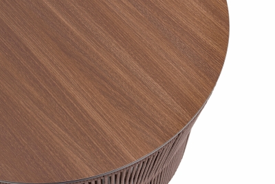 "Авиньон" журнальный стол из HPL круглый Ø70 H55, каркас из алюминия коричневый (RAL8016) муар, цвет "дуб", роуп коричневый круглый