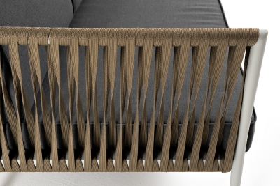 "Касабланка" диван 3-местный плетеный из роупа, каркас алюминий светло-серый (RAL7035) муар, роуп серо-коричневый 23мм, ткань серая 017 "Касабланка" диван 3-местный плетеный из роупа, каркас алюминий светло-серый (RAL7035) муар, роуп серо-коричневый 23мм, ткань серая 017