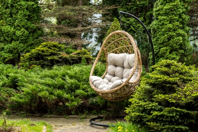 "Венеция" подвесное кресло-кокон из искусственного ротанга, цвет соломенный с бежевой подушкой