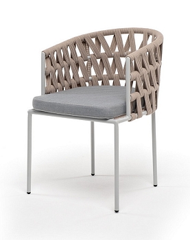 "Диего" стул плетеный из роупа, каркас из стали светло-серый (RAL7035) муар, роуп бежевый круглый, ткань светло-серая "Диего" стул плетеный из роупа, каркас из стали светло-серый (RAL7035) муар, роуп бежевый круглый, ткань светло-серая