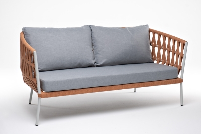 "Диего" диван 2-местный плетеный из роупа, каркас алюминий светло-серый (RAL7035) муар, роуп оранжевый меланж круглый, ткань светло-серая