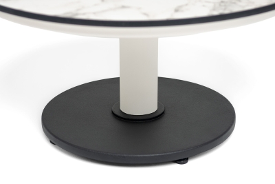 "Чили" интерьерный стол из HPL круглый Ø65 H32, каркас белый муар, цвет мрамор Каррара