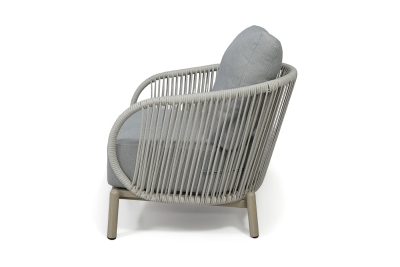 "Прато" кресло из искусственного ротанга, цвет светло-серый, каркас под дерево (холодно-бежевый)