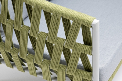 "Диего" диван 2-местный плетеный из роупа, каркас алюминий светло-серый (RAL7035) муар, роуп салатовый меланж круглый, ткань светло-серая "Диего" диван 2-местный плетеный из роупа, каркас алюминий светло-серый (RAL7035) муар, роуп салатовый меланж круглый, ткань светло-серая